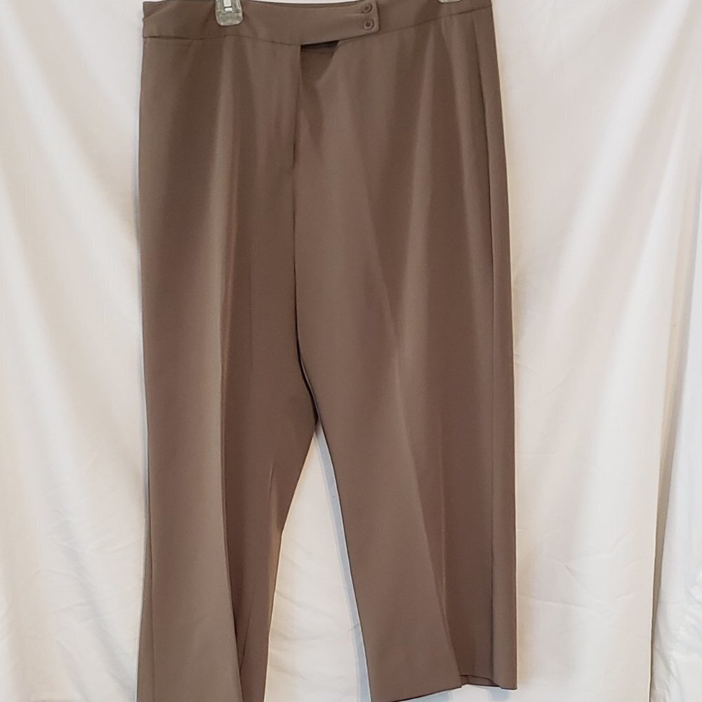 Ladies TAILOR Stretch Wide Leg Capris in Brown - 14